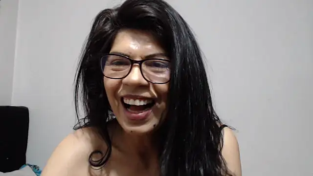 abrilsex23 online show from October 2025 03:18:01 PM