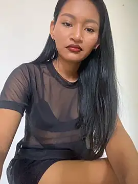 fenixzara online show from September 2025 12:32:02 PM