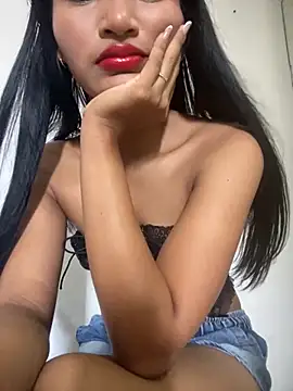 fenixzara online show from October 2025 01:56:01 PM