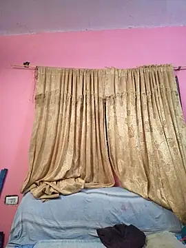 Snapshot of rooubin chatting on October 2025 04:10:01 AM rooubin online show from October 2025 04:10:01 AM