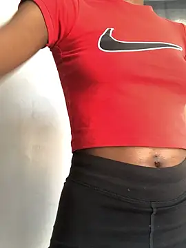 Caramel102004 online show from February 2026 08:27:02 AM