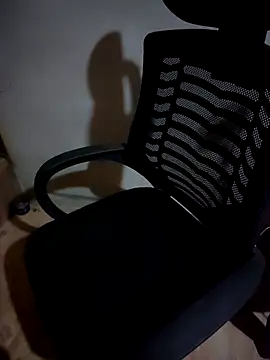 Meoweo 23 online show from October 2025 09:01:01 PM