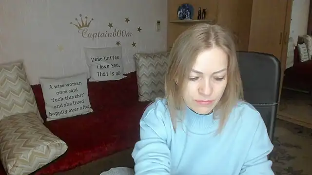 Tiffany Bates online show from November 2025 03:18:02 AM