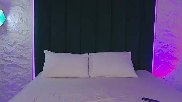 Luna Olsen online show from February 2026 04:39:02 AM