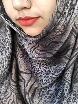 Miss Rose   online show from April 2026 08:01:02 AM