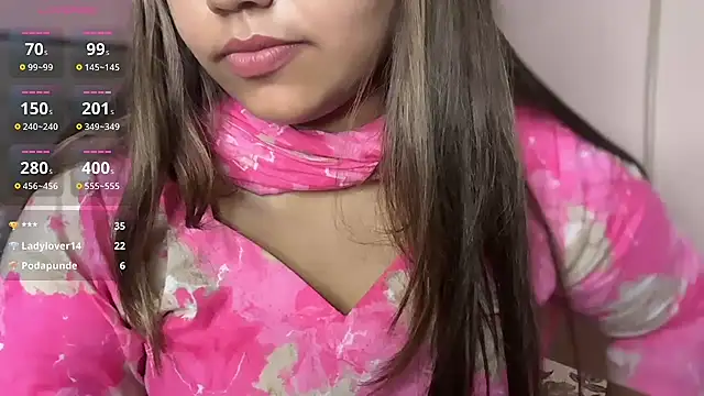 Snapshot of Miss_Rose__ chatting on July 2026 06:32:02 PM Miss Rose online show from July 2026 06:32:02 PM