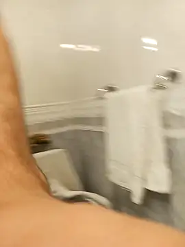 ruiiizz online show from April 2026 05:30:02 PM