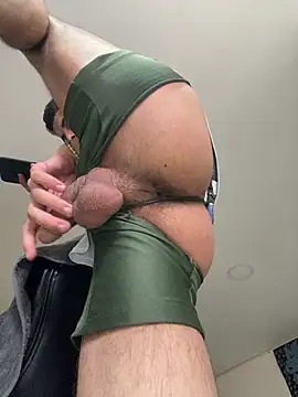 Pingasaboy20 online show from December 2025 02:57:02 PM