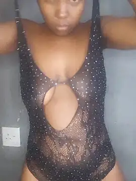 QueenLanaL online show from October 2025 05:33:02 AM