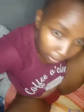 QueenLanaL online show from November 2025 07:23:02 PM