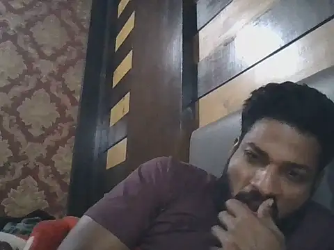 Raw12499 online show from November 2025 04:51:02 PM