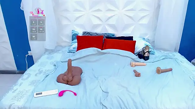 adisson petite1 online show from January 2026 06:43:02 PM