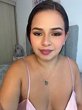 Snapshot of itsdanividarte chatting on May 2026 12:41:01 AM itsdanividarte online show from May 2026 12:41:01 AM