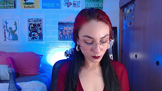 Snapshot of Amy66 chatting on July 2026 08:13:02 PM Amy66 online show from July 2026 08:13:02 PM