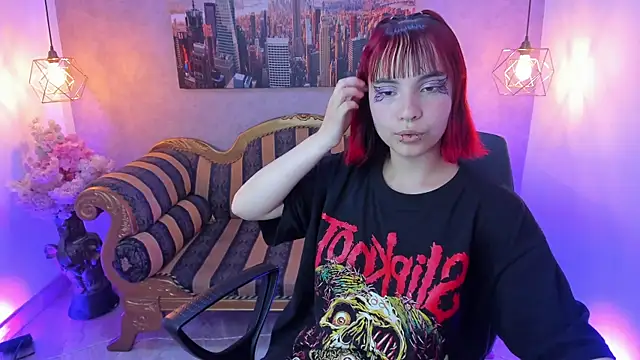 Megane whitte online show from October 2025 03:18:02 PM