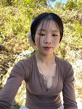 -mayhan11 online show from November 2025 04:49:01 AM