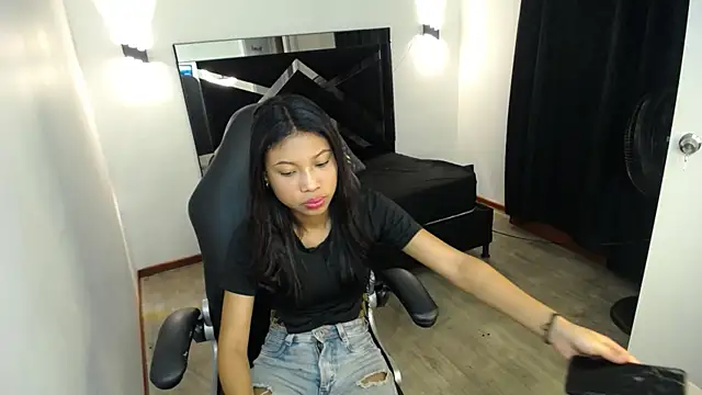 MarianaRojas  online show from July 2026 03:57:02 AM