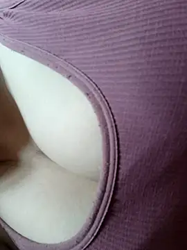 Paul-paul11 online show from March 2026 04:51:01 AM