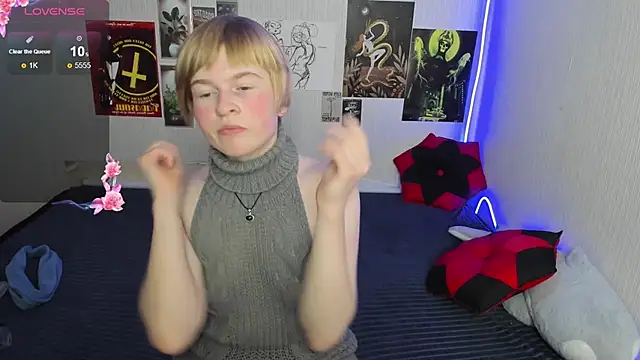 Cattie w  online show from December 2025 01:12:02 AM