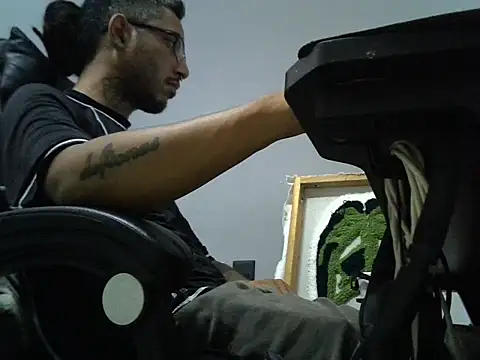 Snapshot of Astro_Game chatting on October 2025 09:08:01 AM Astro Game online show from October 2025 09:08:01 AM