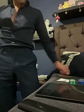 sad fucking boy online show from November 2025 03:43:02 AM