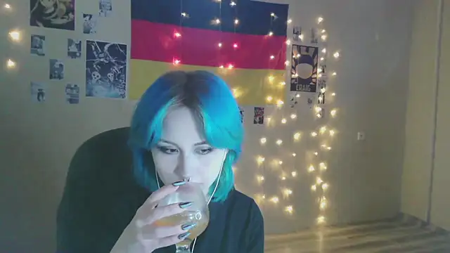 LeisaHopperstad online show from January 2026 05:48:02 PM