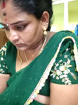 Snapshot of navyasree143 chatting on March 2026 04:45:02 PM navyasree143 online show from March 2026 04:45:02 PM