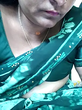 Snapshot of navyasree143 chatting on April 2026 06:47:01 AM navyasree143 online show from April 2026 06:47:01 AM