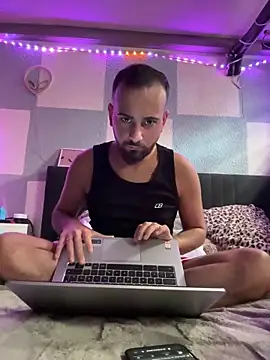 Snapshot of juan03065 chatting on June 2026 11:57:02 AM juan03065 online show from June 2026 11:57:02 AM