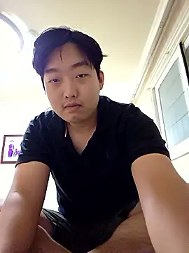 inkwon21 online show from October 2025 10:02:02 AM