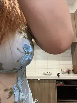 blueburrypie online show from January 2026 03:28:02 PM