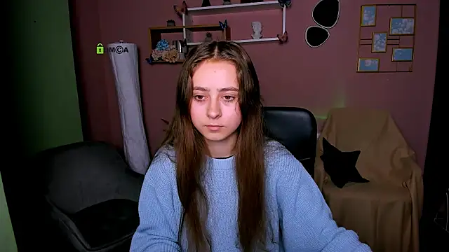 rebecca smile online show from November 2025 06:57:02 AM