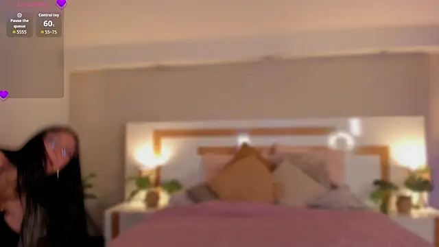 Snapshot of Violeta_dh chatting on May 2026 11:31:02 AM Violeta dh online show from May 2026 11:31:02 AM