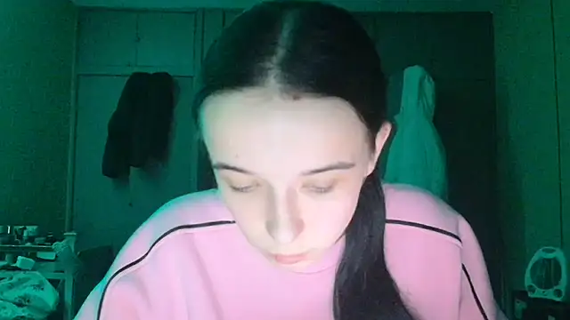 Emilia Light online show from November 2025 03:49:01 PM