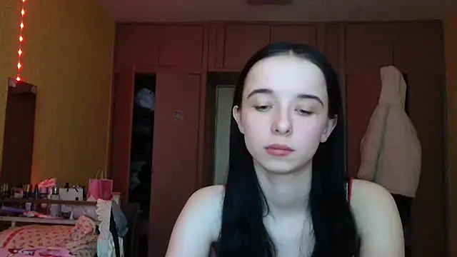 Emilia Light online show from March 2026 09:00:01 AM