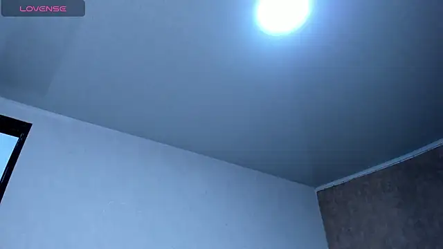 Layla lell online show from November 2025 12:27:02 PM