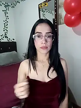 Snapshot of YaraDuartee chatting on February 2026 11:58:02 PM YaraDuartee online show from February 2026 11:58:02 PM