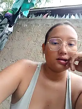 young dairy01 online show from November 2025 11:43:02 AM