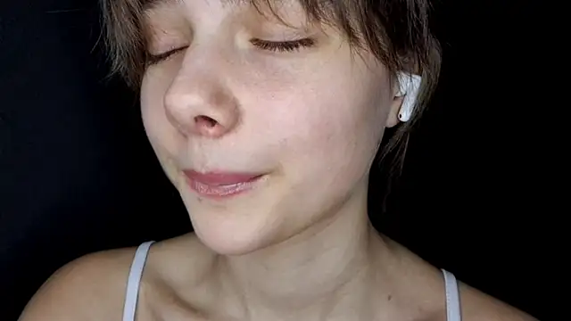 ExitedTroth online show from November 2025 03:23:02 PM