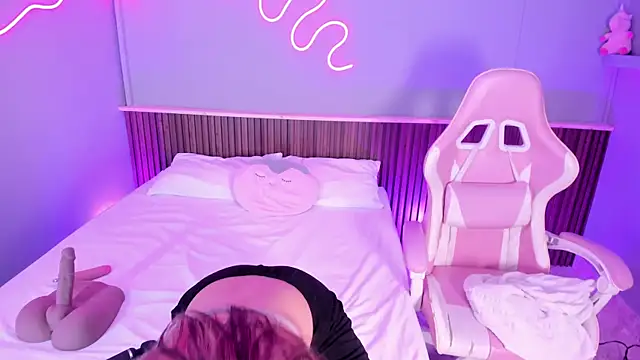 Snapshot of Athenea__fox chatting on April 2026 11:59:01 AM Athenea fox online show from April 2026 11:59:01 AM