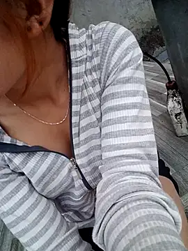 Snapshot of nhinhi-sexy chatting on October 2025 10:14:02 AM nhinhi-sexy online show from October 2025 10:14:02 AM