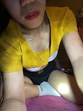 Snapshot of nhinhi-sexy chatting on November 2025 08:31:01 PM nhinhi-sexy online show from November 2025 08:31:01 PM