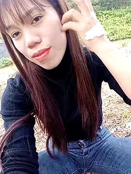 Snapshot of nhinhi-sexy chatting on November 2025 04:51:02 AM nhinhi-sexy online show from November 2025 04:51:02 AM