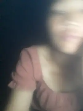 bree-zz online show from October 2025 11:24:01 PM