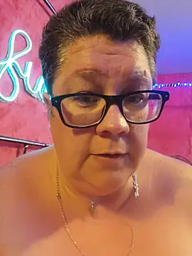violentviolet68 online show from June 2026 12:32:02 AM