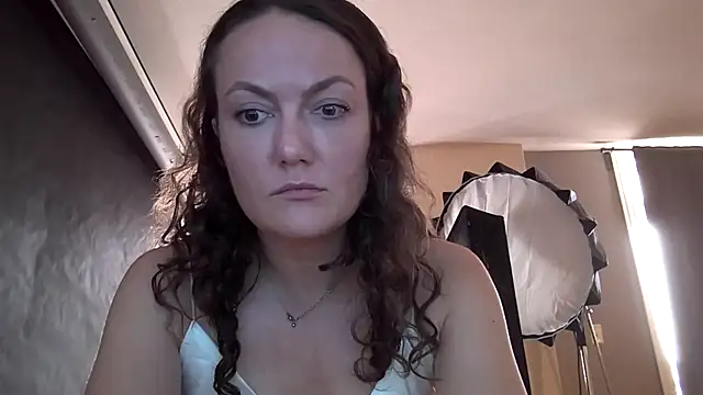 Snapshot of sexybriiiixoxo chatting on April 2026 05:30:01 PM sexybriiiixoxo online show from April 2026 05:30:01 PM