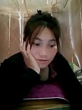 min-xinh online show from October 2025 06:34:01 AM