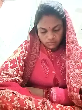 Snapshot of SHMA-77 chatting on November 2025 04:39:02 PM SHMA-77 online show from November 2025 04:39:02 PM