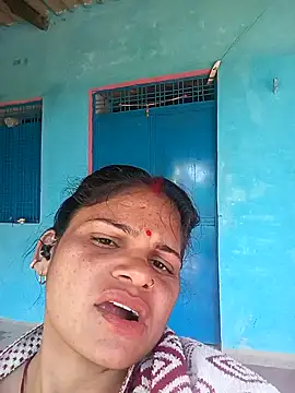 Snapshot of SHMA-77 chatting on January 2026 09:25:01 AM SHMA-77 online show from January 2026 09:25:01 AM