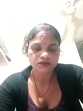 Snapshot of SHMA-77 chatting on February 2026 03:19:02 PM SHMA-77 online show from February 2026 03:19:02 PM